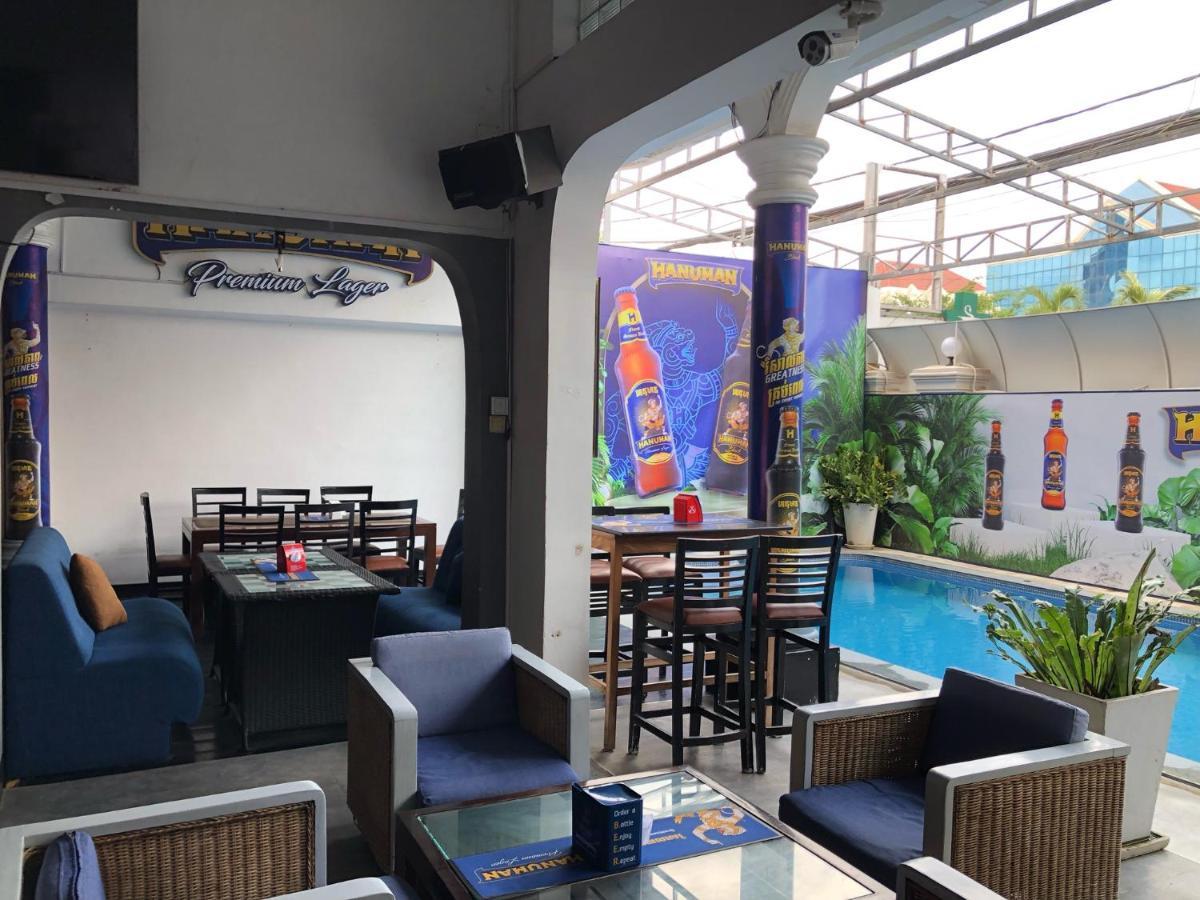 The Eighty8 Pansiyon Phnom Penh Dış mekan fotoğraf