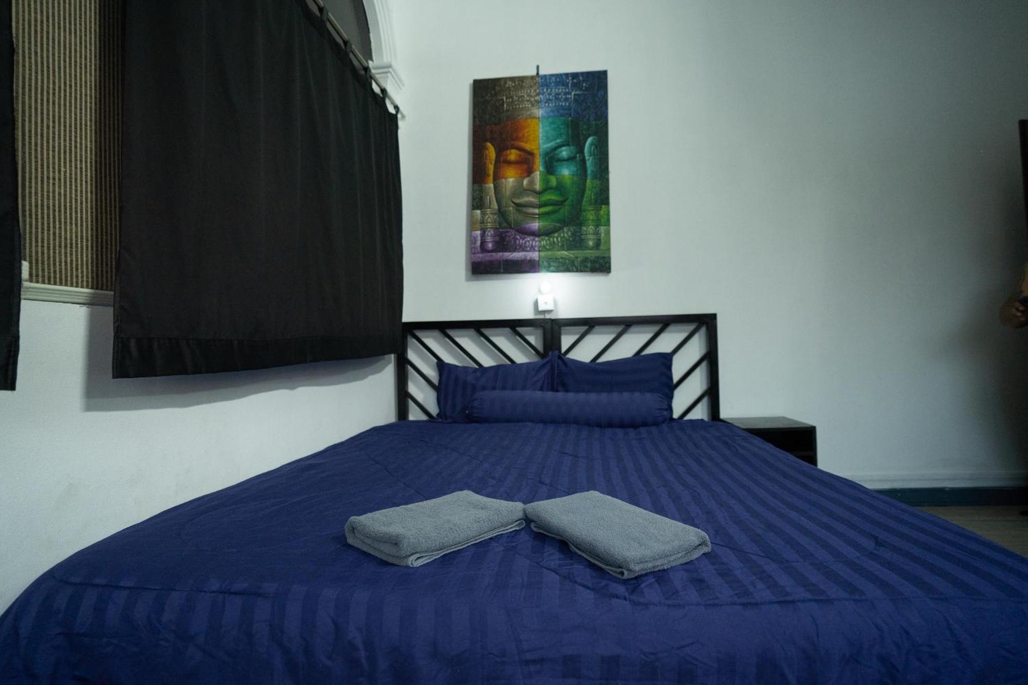 The Eighty8 Pansiyon Phnom Penh Dış mekan fotoğraf
